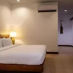 Rose Bay Resort