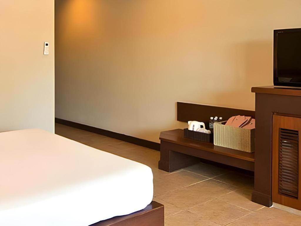 Rose Bay Resort