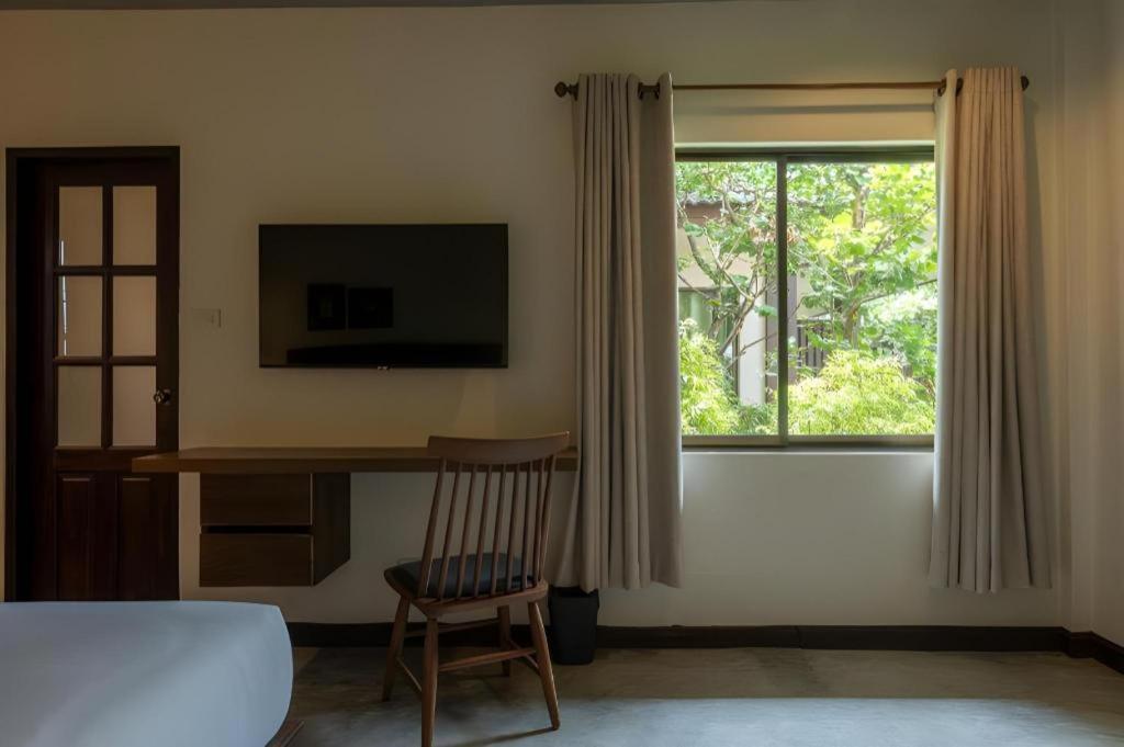 Resort Rose Bay