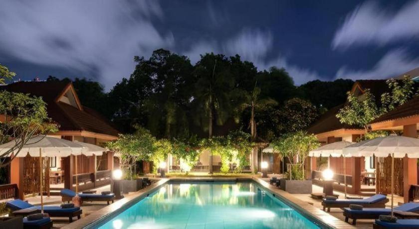 Rose Bay Resort Pattaya