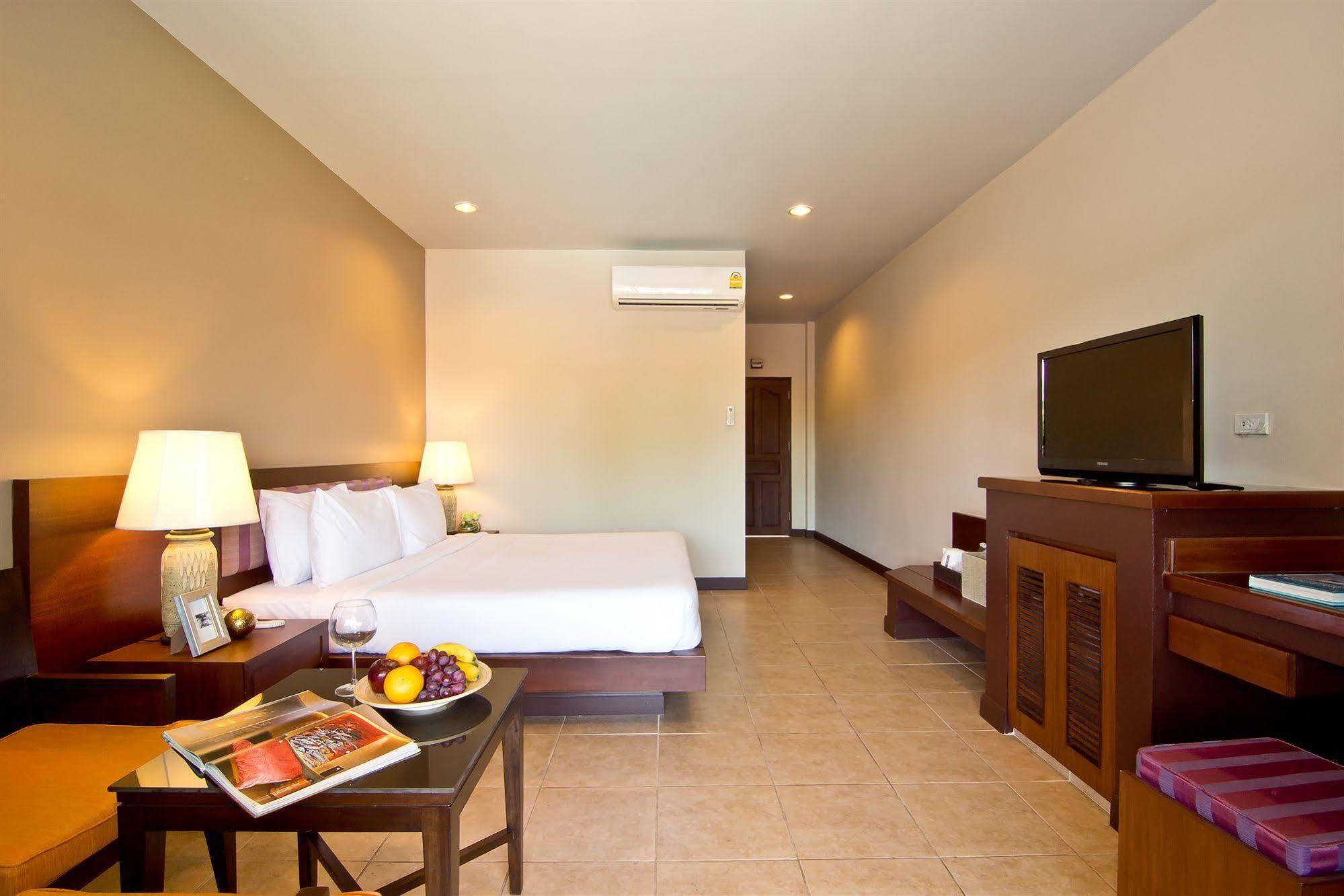 Rose Bay 3* Pattaya